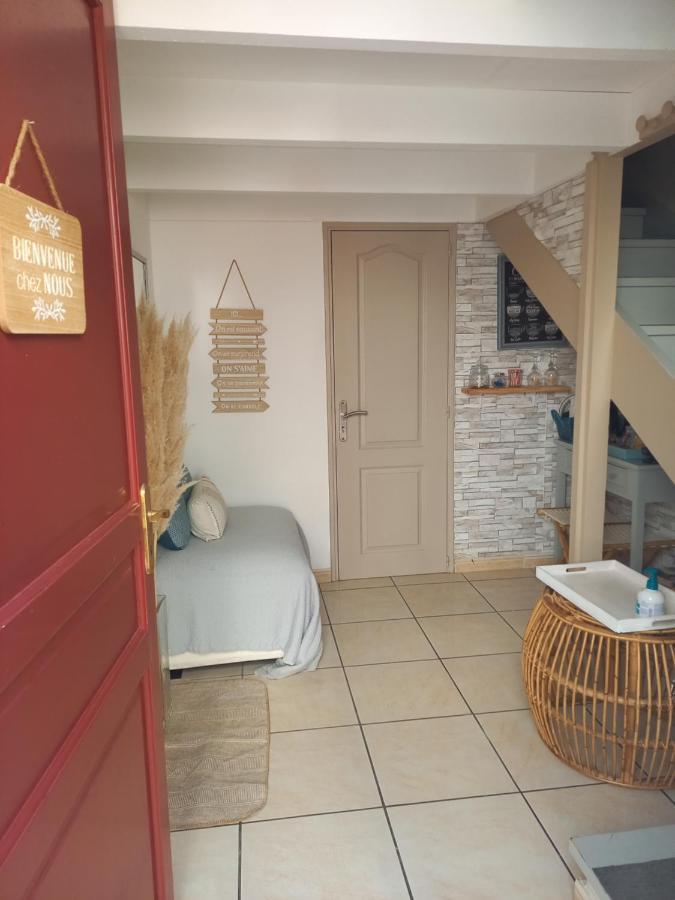 Studio Cosy A 10 Minutes De Nimes Bed and Breakfast Bouillargues Exteriör bild